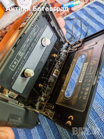 Японски уокмен Panasonic , снимка 4 - Радиокасетофони, транзистори - 54098138