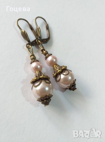 Красиви бронзови Викториански Перлени обеци с розови кристални перли, снимка 1 - Бижутерийни комплекти - 40710347