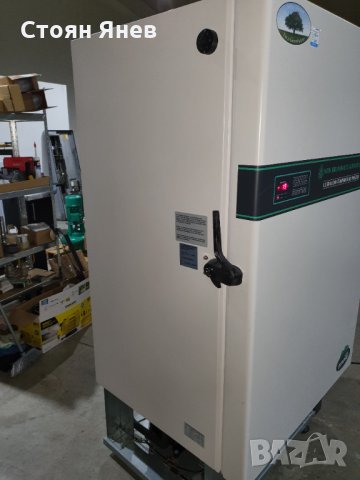 Нискотемпературен фризер Brunswick Innova U725 -86°C, снимка 12 - Други машини и части - 30698888