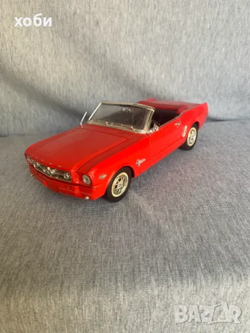количка  Ford Mustang Convertible от 1966 г.   1:18