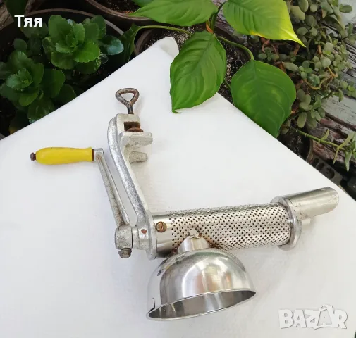 Машинка за домати , снимка 2 - Аксесоари за кухня - 56544188