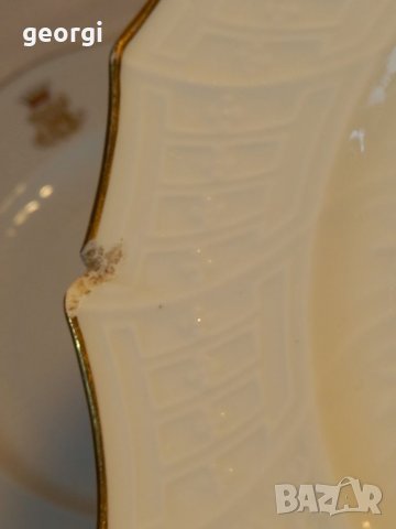 Две порцеланови чинии с монограм   6/4, снимка 9 - Колекции - 38349124