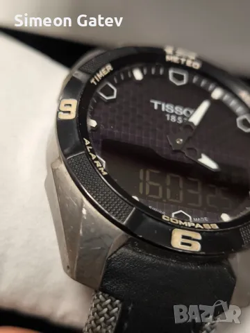 Часовник Tissot solar, снимка 2 - Смарт часовници - 49578777