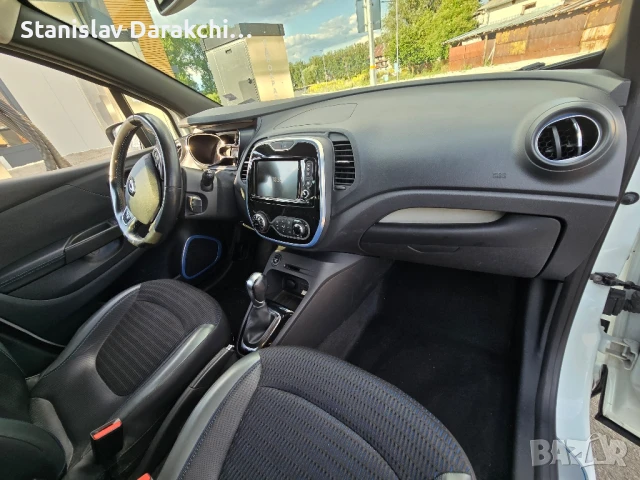 Renault Captur 1.2 TCE 2016 Wave Automat, снимка 15 - Автомобили и джипове - 50005103