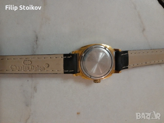 Позлатен дамски часовник AU10, снимка 2 - Дамски - 53057401