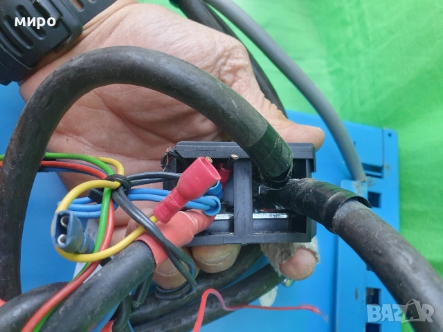 Синусуиден инвертор Victor Energi compact multi 12v 800w 35Am, снимка 13 - Къмпинг осветление - 51512906