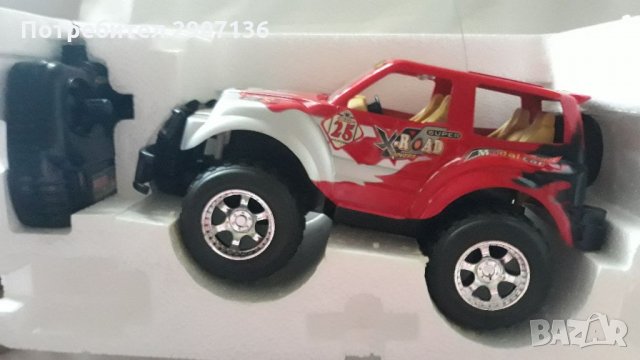 ГОЛЯМ ДЖИП С ДИСТАНЦИОННО УПРАВЛЕНИЕ , 28см дължина 15см височина , снимка 5 - Коли, камиони, мотори, писти - 31146442