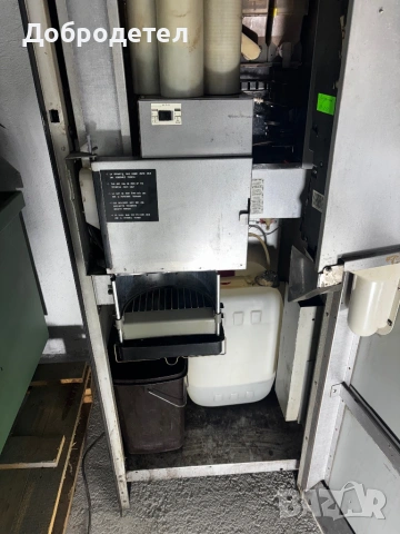 Кафеавтомат Зануси, снимка 6 - Вендинг машини - 53964561