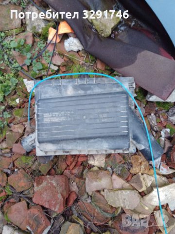 Кутия въздушен филтър Опел Астра F комби 1993г 1.8 моно 90к.с​, снимка 2 - Части - 39408288