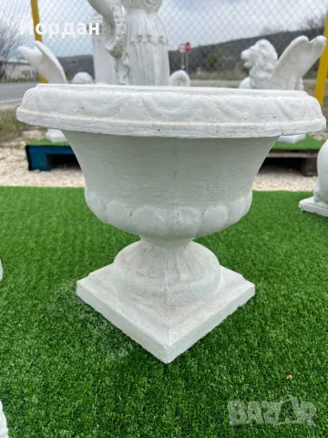 Градинска Кашпа, снимка 6 - Саксии и кашпи - 42753377