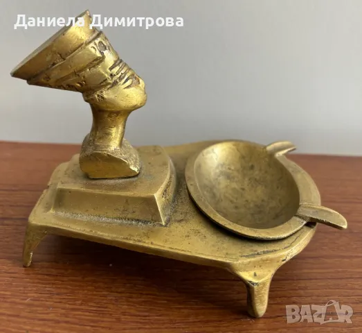 Лят месингов пепелник , снимка 3 - Антикварни и старинни предмети - 49429494