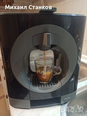 Кафе машина Крупс за капсули Долче Густо , снимка 3 - Кафемашини - 52258916