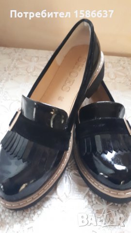 Дамски обувки, снимка 2 - Дамски ежедневни обувки - 31735586