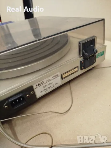Грамофон AKAI, снимка 3 - Грамофони - 50408473