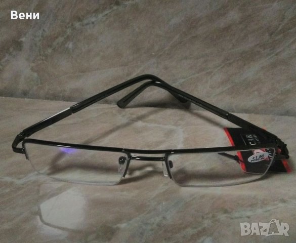Диоптрични очила, снимка 2 - Слънчеви и диоптрични очила - 35463816