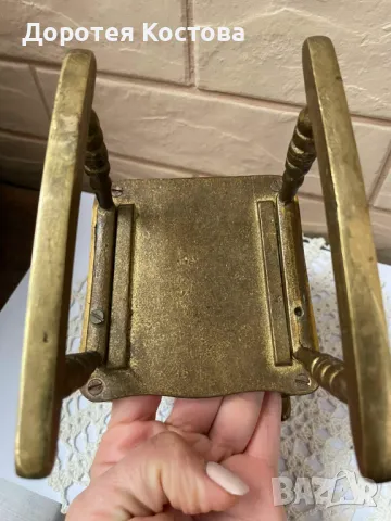 Малък люлеещ се месингов стол от Англия, снимка 6 - Антикварни и старинни предмети - 47983019