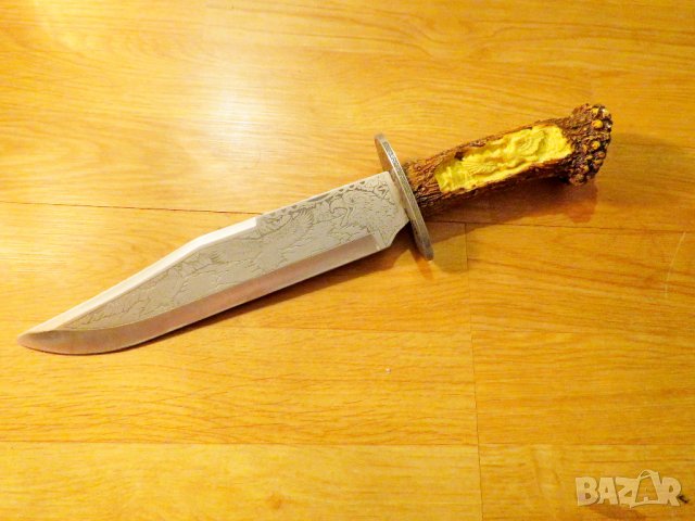 【Нож】Стар Огромен Американски нож  с гравюри по острието  Американски орел, снимка 2 - Антикварни и старинни предмети - 38465132