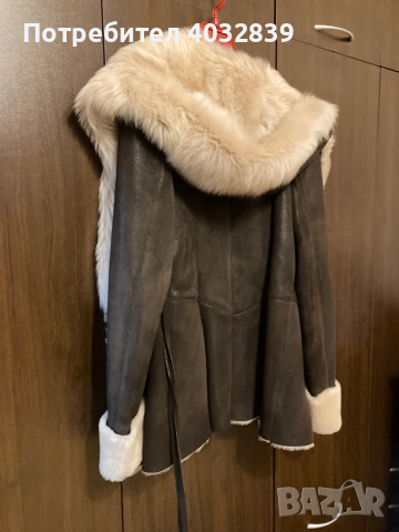 Продавам луксозно дамско палто от агнешка напа лазерно обработена .Чисто ново на известната марка  , снимка 5 - Палта, манта - 44798198