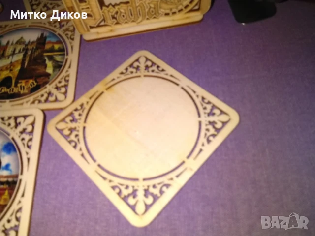 Дървени подложки за бира нови 6 броя с изгледи от Прага, снимка 9 - Декорация за дома - 51009358