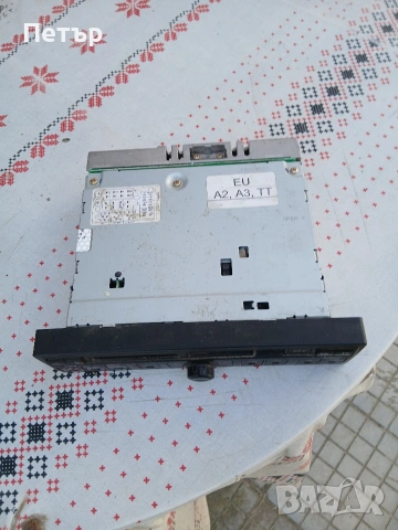 Оргинален радйокасетофон ауди тт,А2,А3, снимка 11 - Аудио касети - 54061563