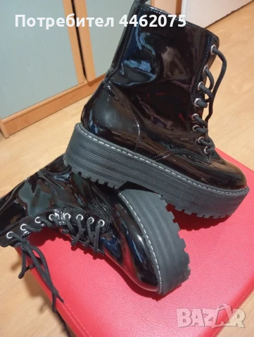 Невероятни , снимка 4 - Дамски боти - 50920084