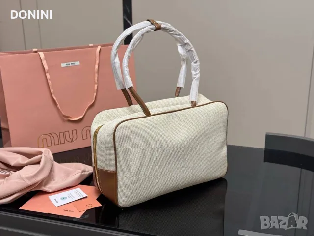 Miu Miu Belair Дамска чанта, кожа , снимка 8 - Чанти - 56010106