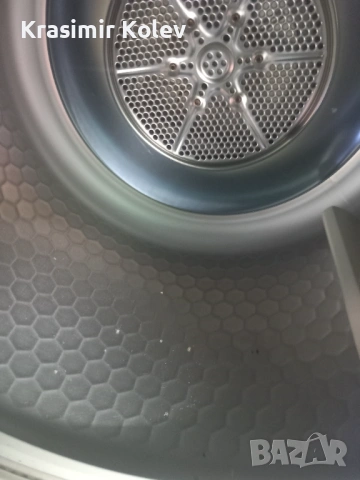 Продавам сушилня Миеле, снимка 2 - Сушилни - 53882697