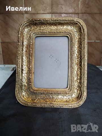 барокова рамка за снимка