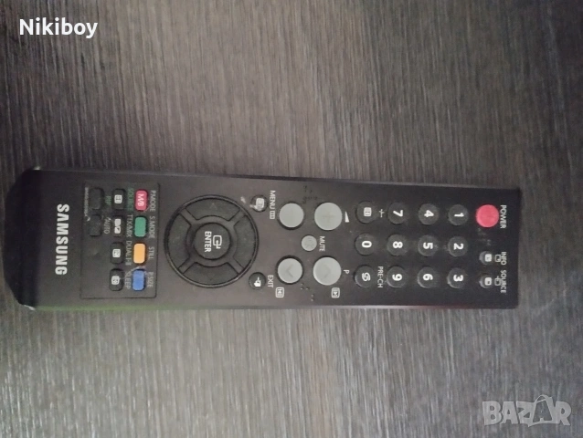 монитор с TV Samsung с дистанционно !HDMI,DVI,VGA, снимка 9 - Монитори - 54294918