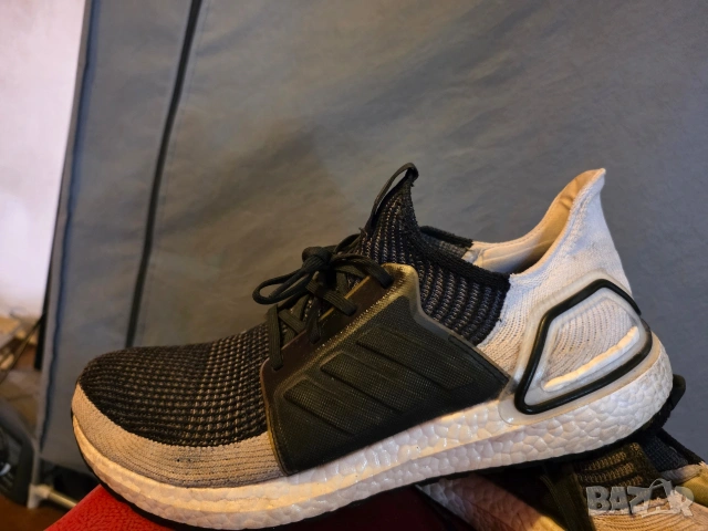 Adidas-original-номер46, снимка 3 - Маратонки - 54013198