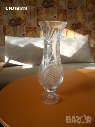 стъклена ваза