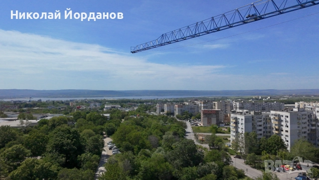 Слънчев Тристаен Апартамент С Нескриваема Панорама, снимка 8 - Апартаменти - 52520719