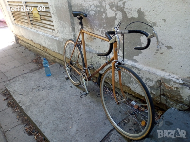 Шосеен велосипед-Motobecane