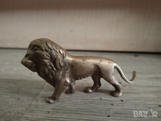Стара статуетка лъв, снимка 1 - Други ценни предмети - 44341695
