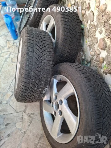 Зимни гуми фулда за Мазда, 4 броя с джанти размер 205/55R/16/91H ,пробег около 1000км.