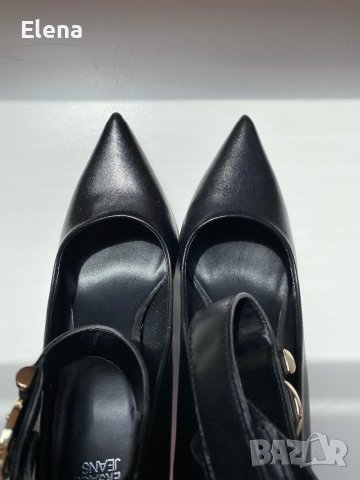 Обувки на ток Versace Jeans, снимка 7 - Дамски обувки на ток - 44336817