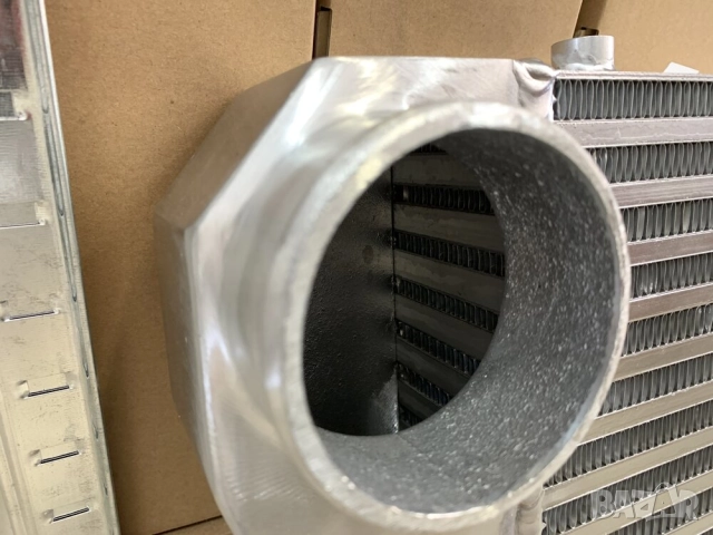 Заден интеркулер 600х300х76 Turbo Works, снимка 2 - Аксесоари и консумативи - 51600569
