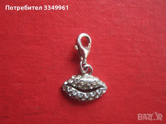 Сребърен медальон висулка с камъни 925, снимка 3 - Колиета, медальони, синджири - 36700297