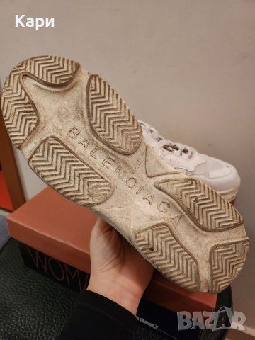 Маратонки Balenciaga Triple S, снимка 4 - Маратонки - 40089642