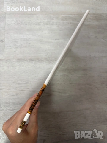 Петнадесет съкровища от българските земи| Димитър Овчаров, снимка 2 - Художествена литература - 54091021