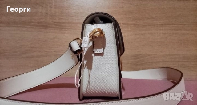 Ликвидация: Нова дамска чанта естествена кожа, снимка 3 - Чанти - 52312831