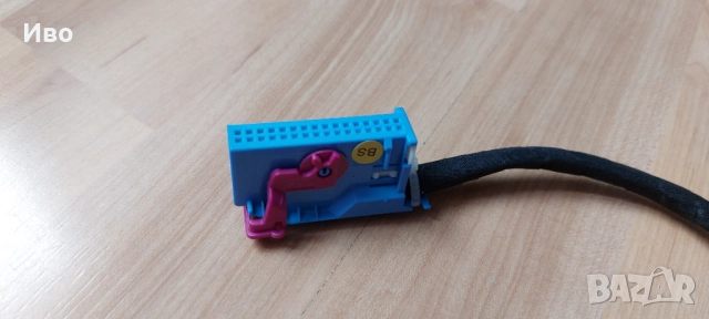 Букса за табло  пасат 6 , снимка 4 - Части - 52171517