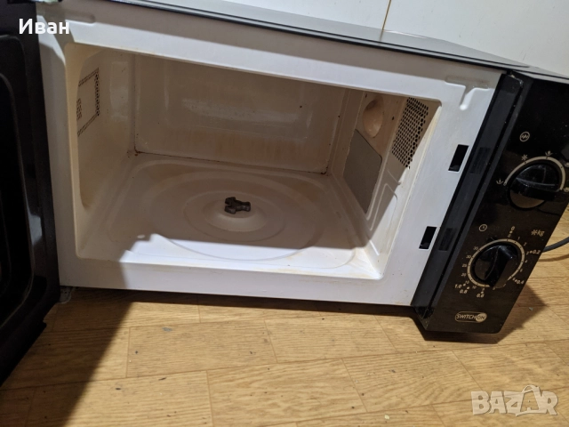 Микровълнова печка фурна Работеща, снимка 2 - Микровълнови - 52189800