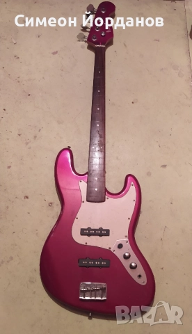 Електрически китари и Бас китари, снимка 11 - Китари - 52893817