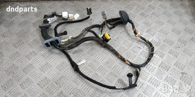 Инсталация врата Nissan Qashqai 2012г.(предна лява)	