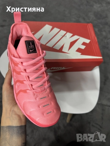 Nike Air VaporMax Plus Bubblegum, снимка 2 - Маратонки - 56444188