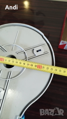 Диспенсъри за течен сапун , тоалетна хартия , кърпи за ръце и кухненски рола, снимка 9 - Други стоки за дома - 52567697