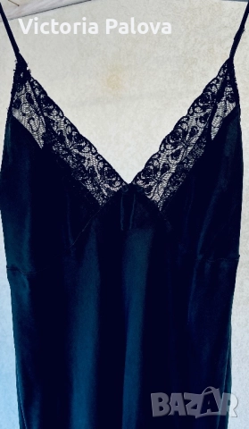 Луксозна нощница от естествена коприна Германия, снимка 2 - Нощници - 51738847