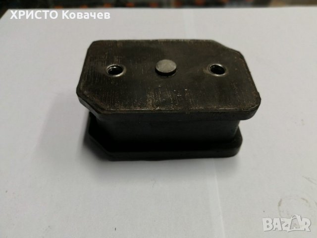 Тампон кабина двигател ,радиатор управление Болгар Беларус , снимка 8 - Селскостопанска техника - 29127911