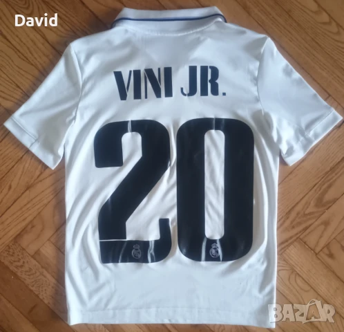 Оригинална детска фланелка на Реал Мадрид х Vini Jr 22/23, снимка 2 - Футбол - 51196602